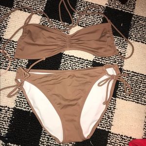 Victoria’s Secret string bikini